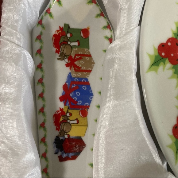 Ace gift Collection Royal Elfreda Santa Cake Plate - Picture 5 of 6